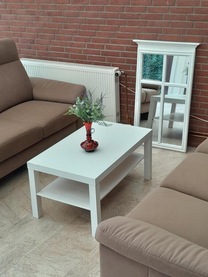 Ferienwohnung Tannenquartier - Ihr Ferienhaeuschen Groß Grönau Exterior foto